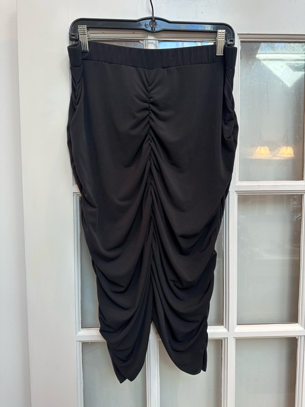 Lane Bryant Black Ruched Midi Pencil Skirt Career Party Goth Plus Size 14 16 - Picture 4 of 9